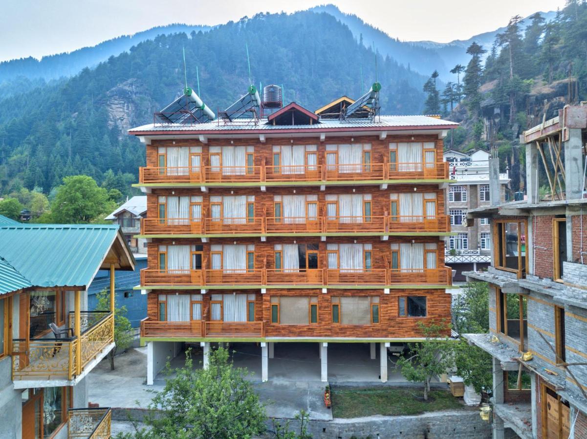 Swastik Grand Manali Hotel Exterior photo