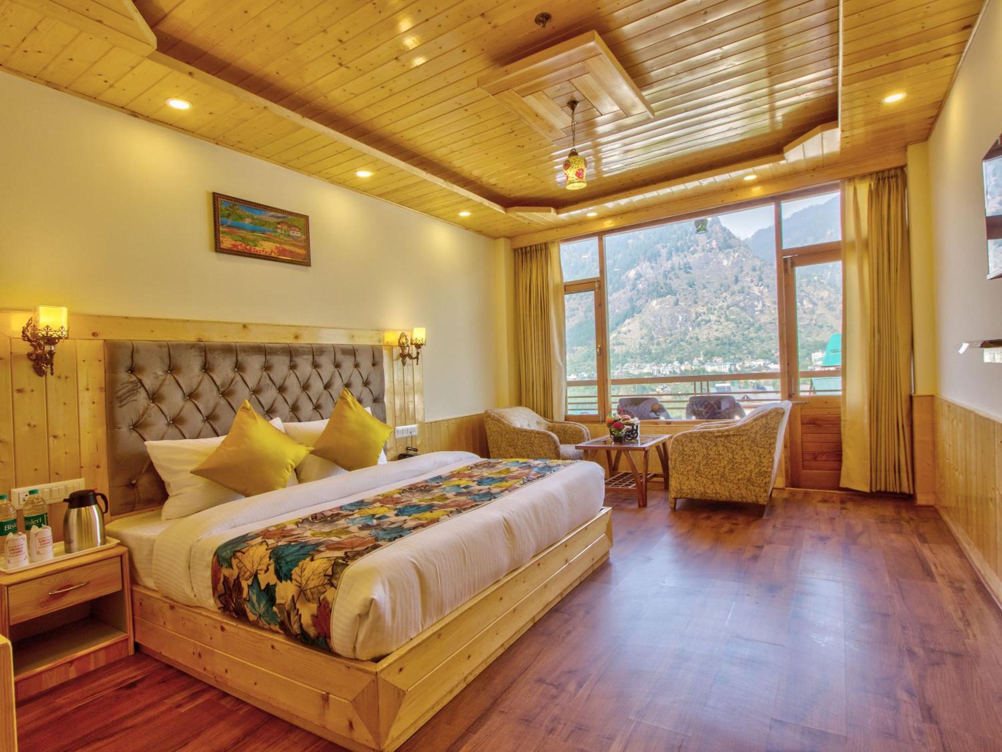 Swastik Grand Manali Hotel Exterior photo