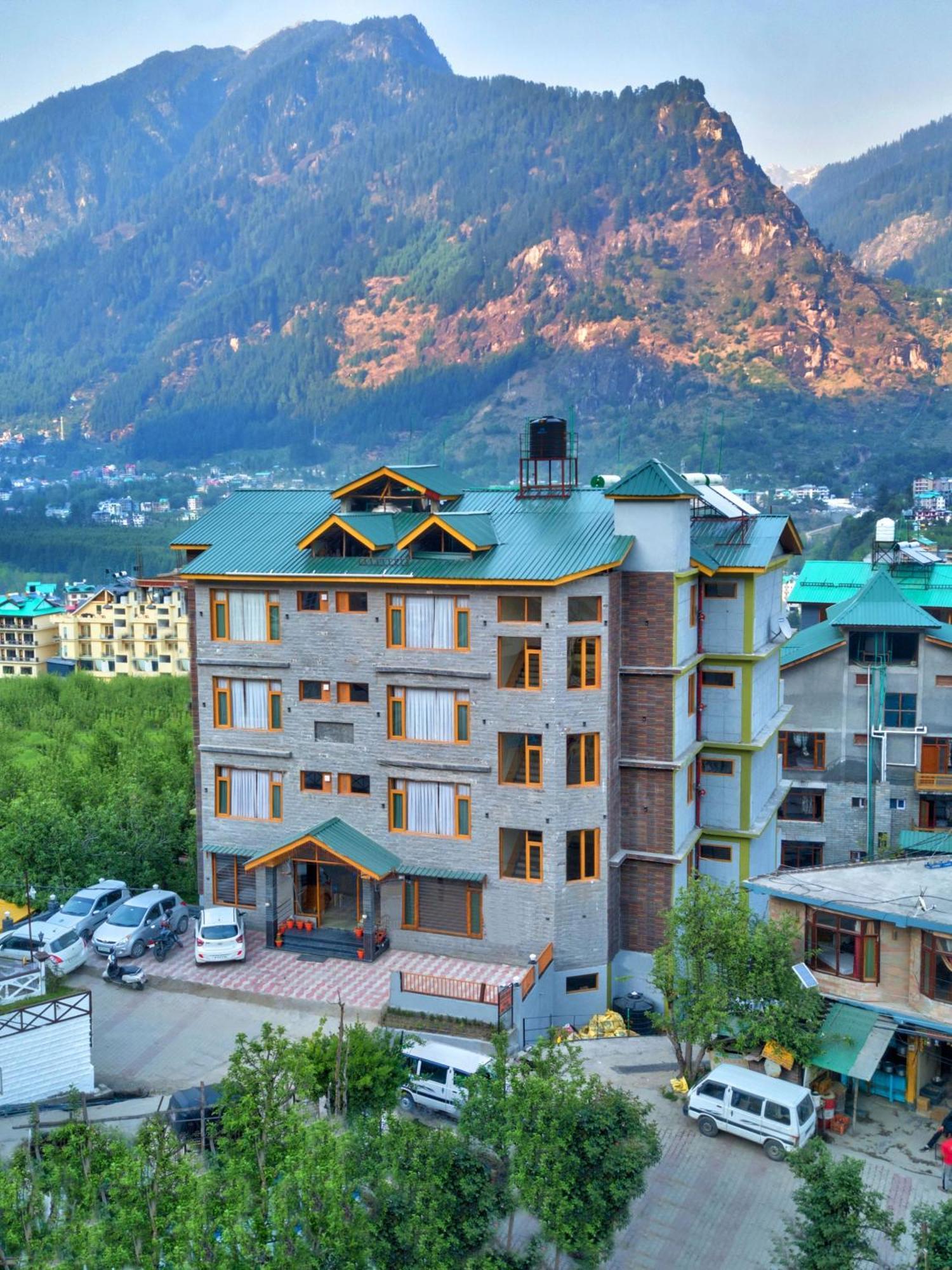 Swastik Grand Manali Hotel Exterior photo